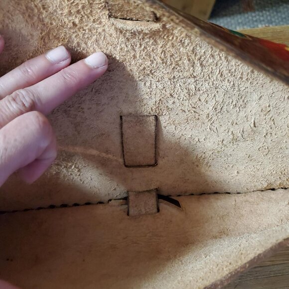 Vintage Hand Tooled Leather Clutch Handbag Floral Tooling - Picture 7 of 7